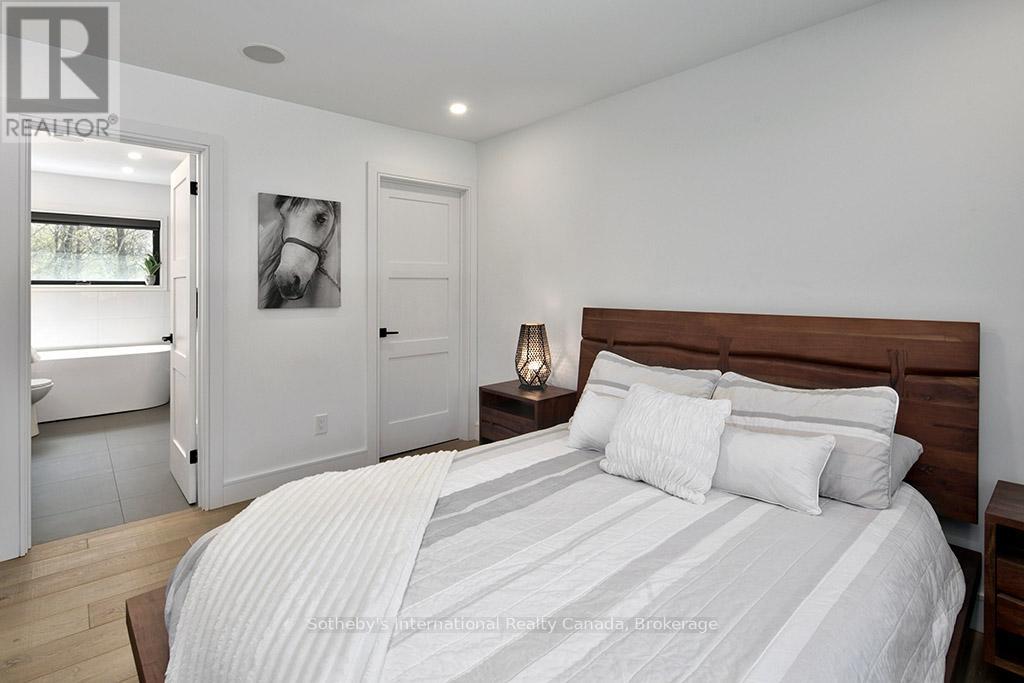 31 Slalom Gate Road, Collingwood, Ontario  L9Y 5A9 - Photo 37 - S13640614