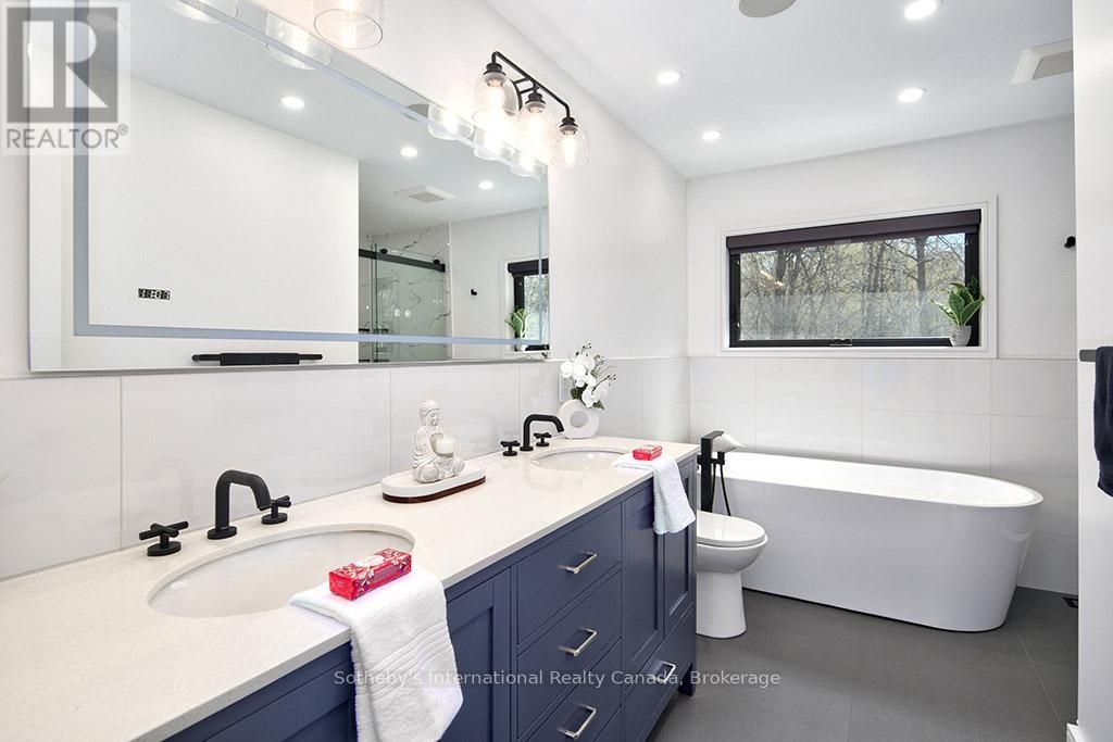 31 Slalom Gate Road, Collingwood, Ontario  L9Y 5A9 - Photo 38 - S13640614