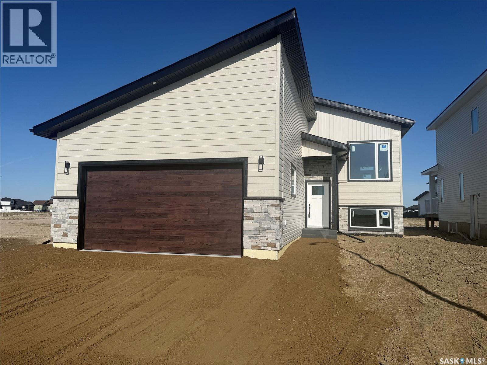 220 Veterans Drive, Warman, Saskatchewan  S0K 4S3 - Photo 22 - SK030200