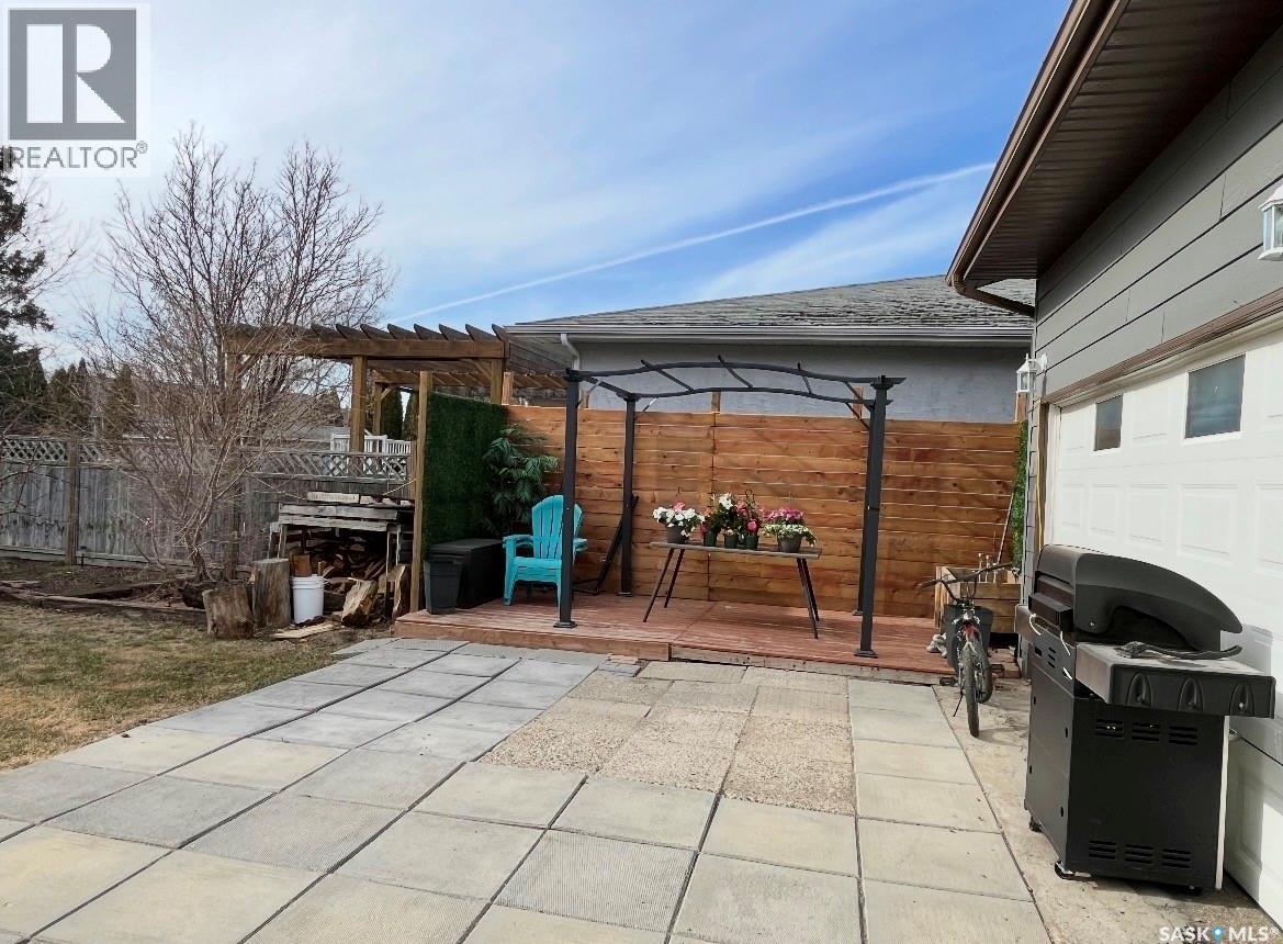 404 5th Street N, Nipawin, Saskatchewan  S0E 1E0 - Photo 43 - SK034645