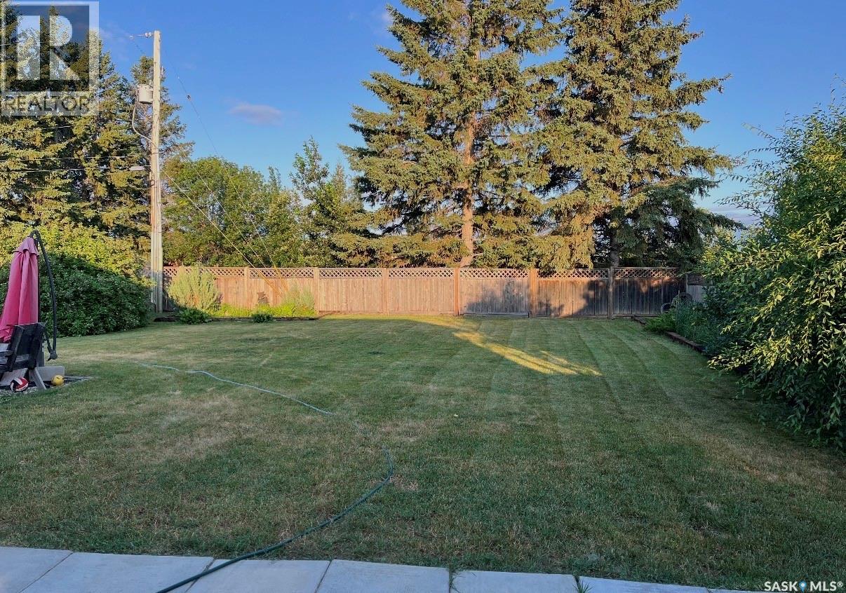 404 5th Street N, Nipawin, Saskatchewan  S0E 1E0 - Photo 46 - SK034645