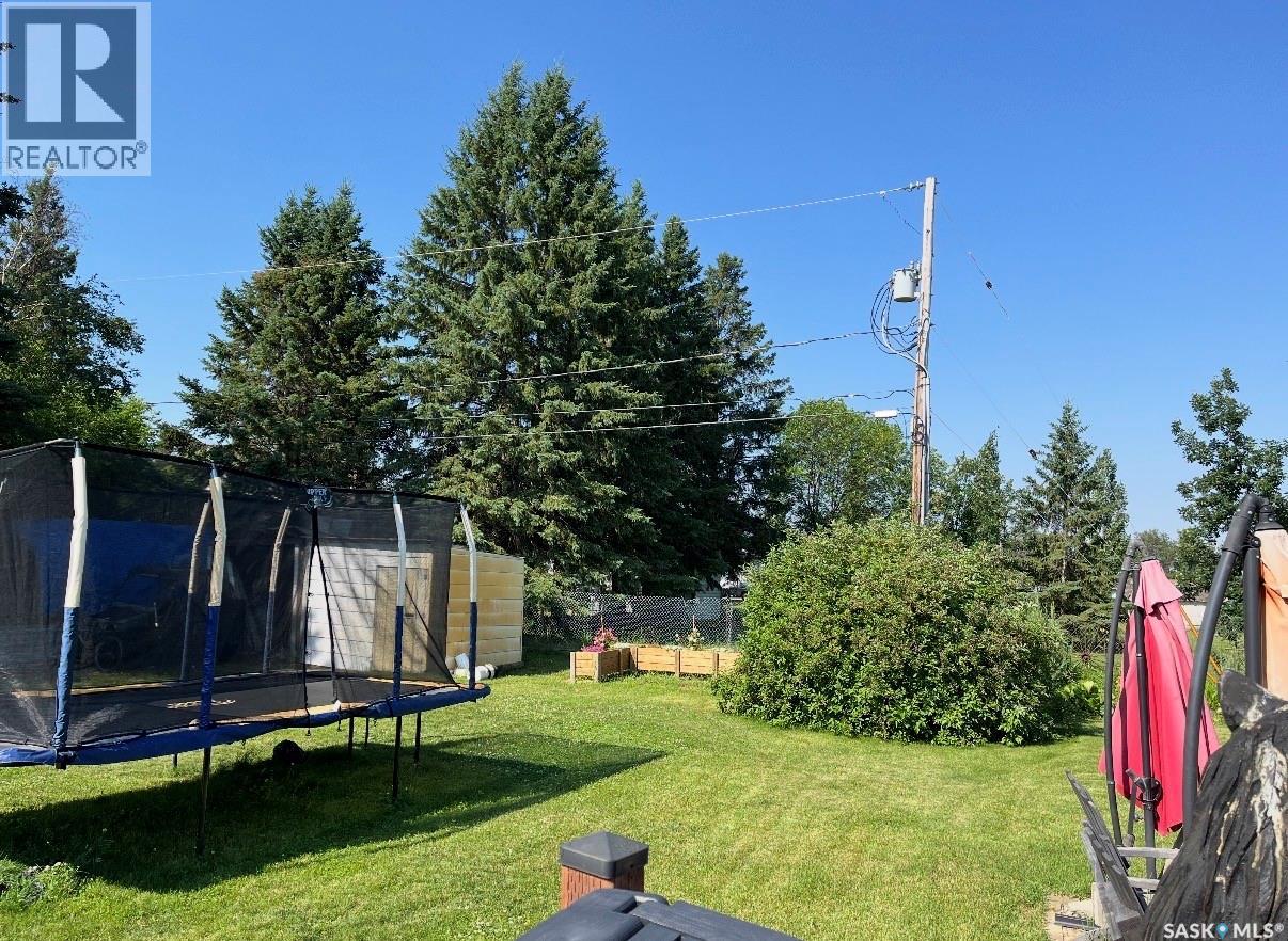 404 5th Street N, Nipawin, Saskatchewan  S0E 1E0 - Photo 35 - SK034645