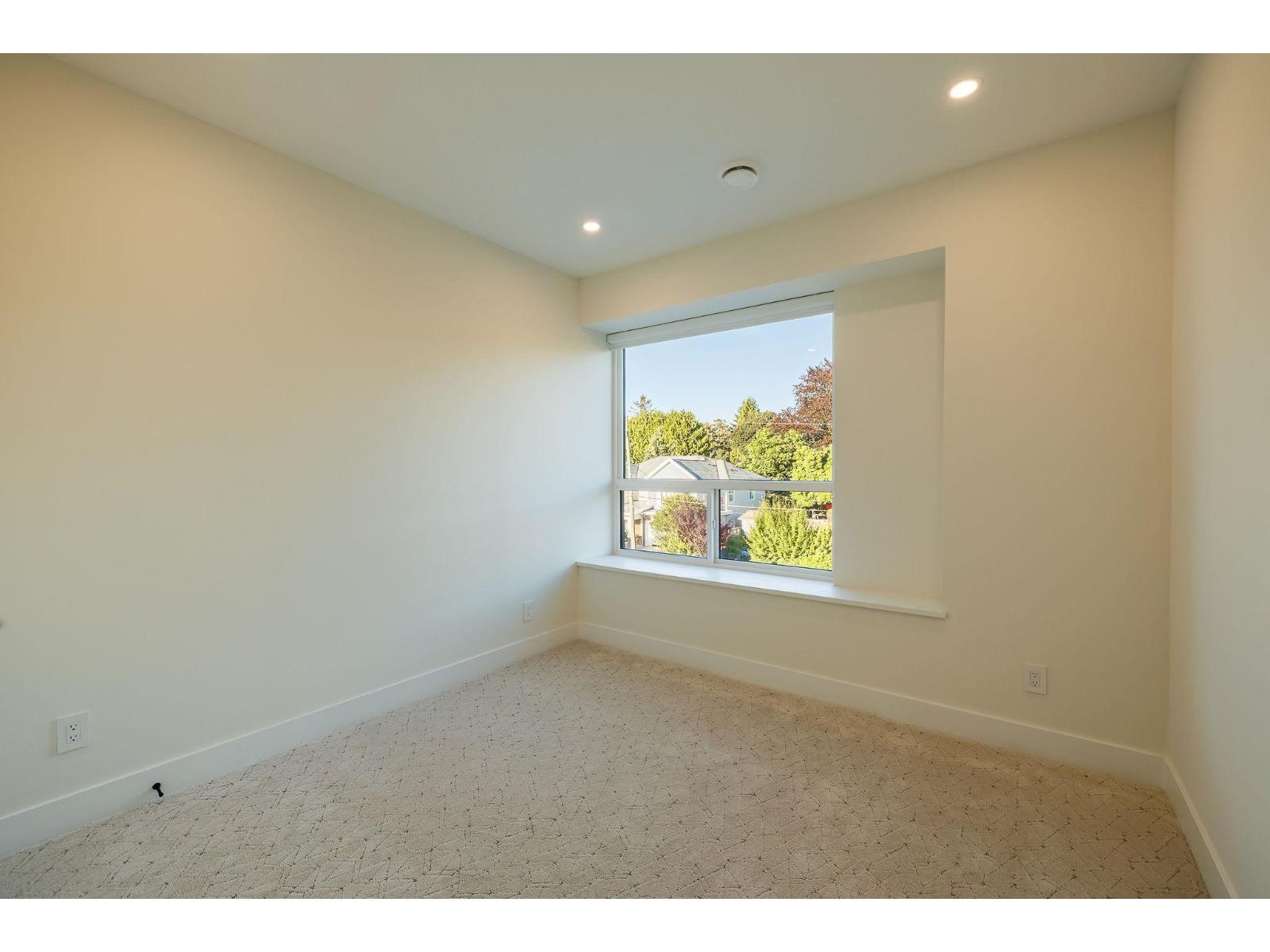 102 11313 137 Street, Surrey, British Columbia  V3R 2J2 - Photo 36 - R3151611