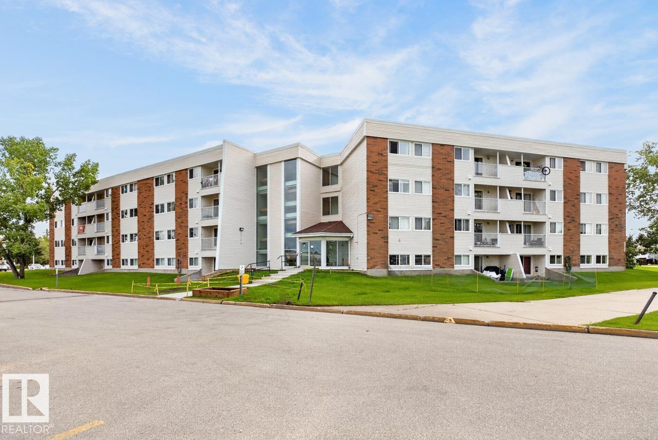 #5 11265 31 AV NW, Edmonton, Alberta