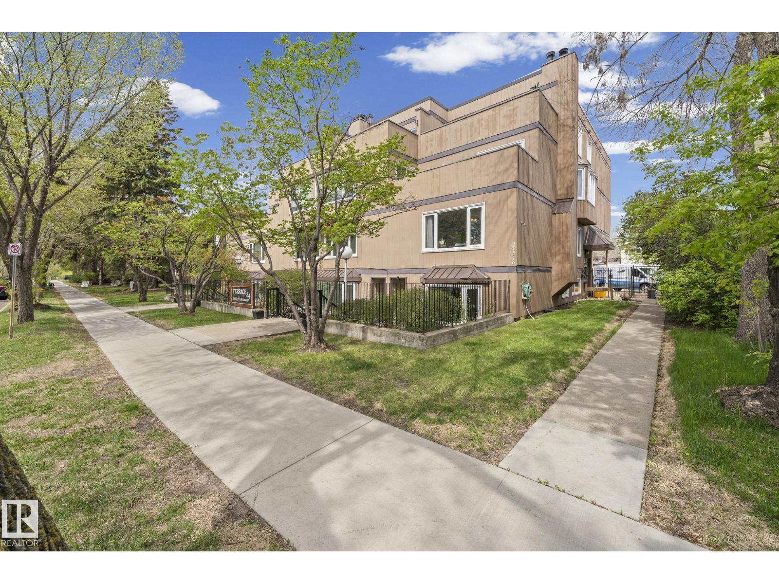10518 84 Av Nw, Edmonton, Alberta T6E 2H4 - Photo 3 - E4502194