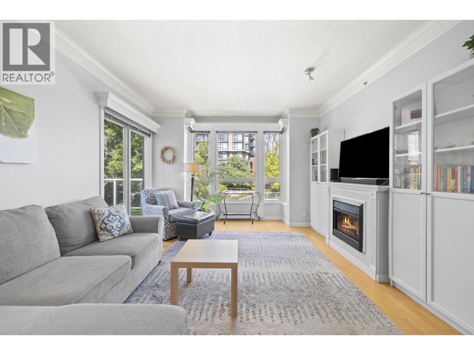 413 14 E Royal Avenue, New Westminster, British Columbia V3L 5W5 - Photo 3 - R3152767