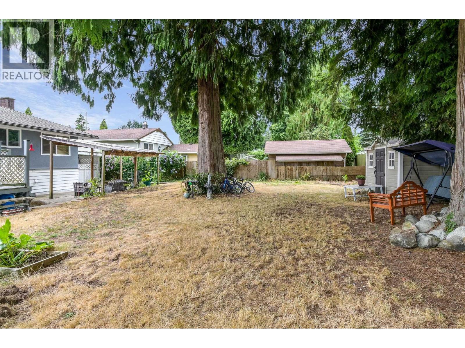 21727 Ridgeway Crescent, Maple Ridge, British Columbia  V2X 3Z6 - Photo 32 - R3151940