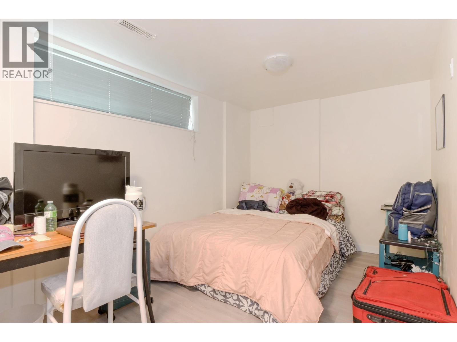 21727 Ridgeway Crescent, Maple Ridge, British Columbia  V2X 3Z6 - Photo 24 - R3151940