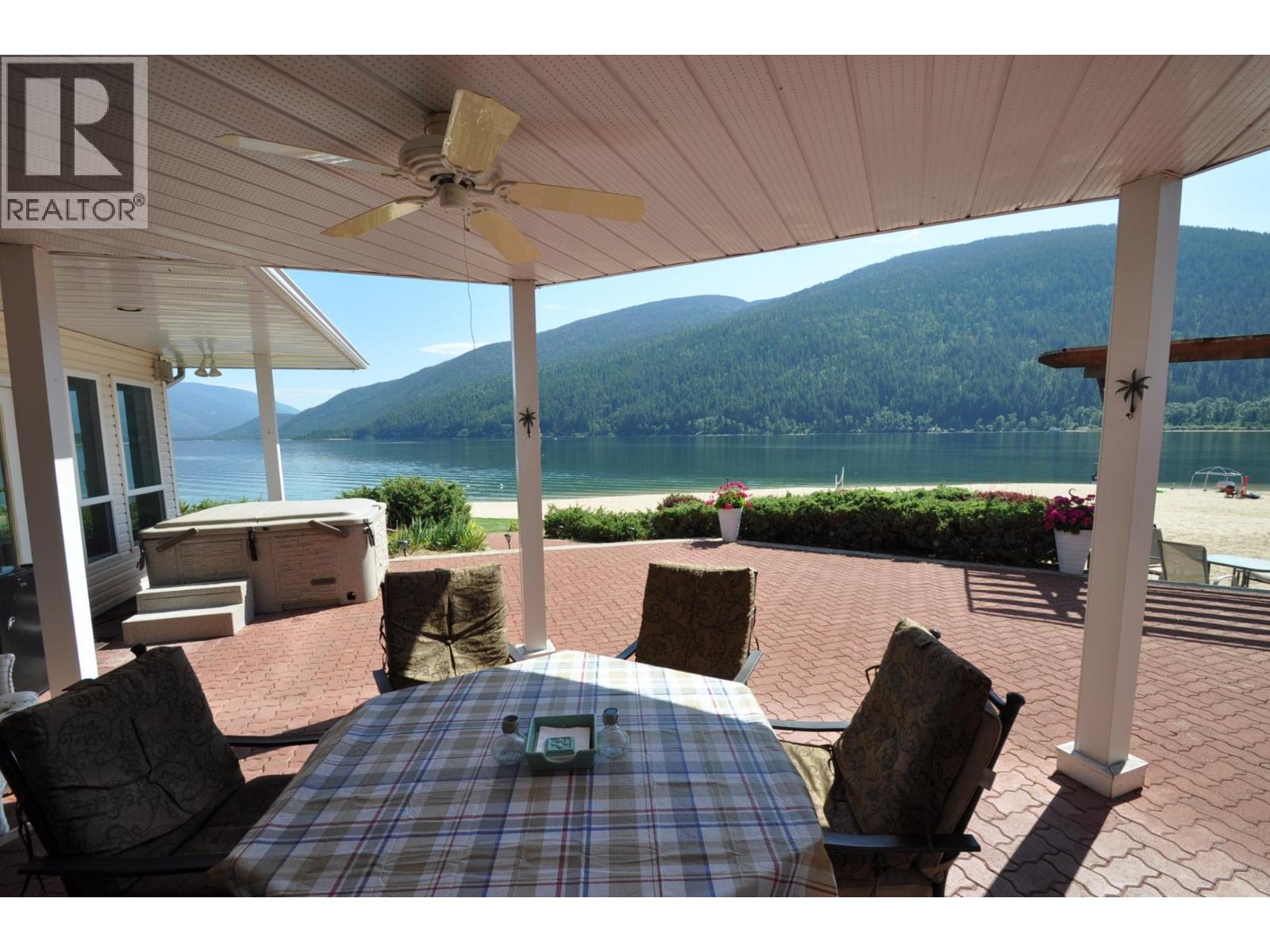 2194 3a Highway, Nelson, British Columbia  V1L 6K5 - Photo 17 - 10371813