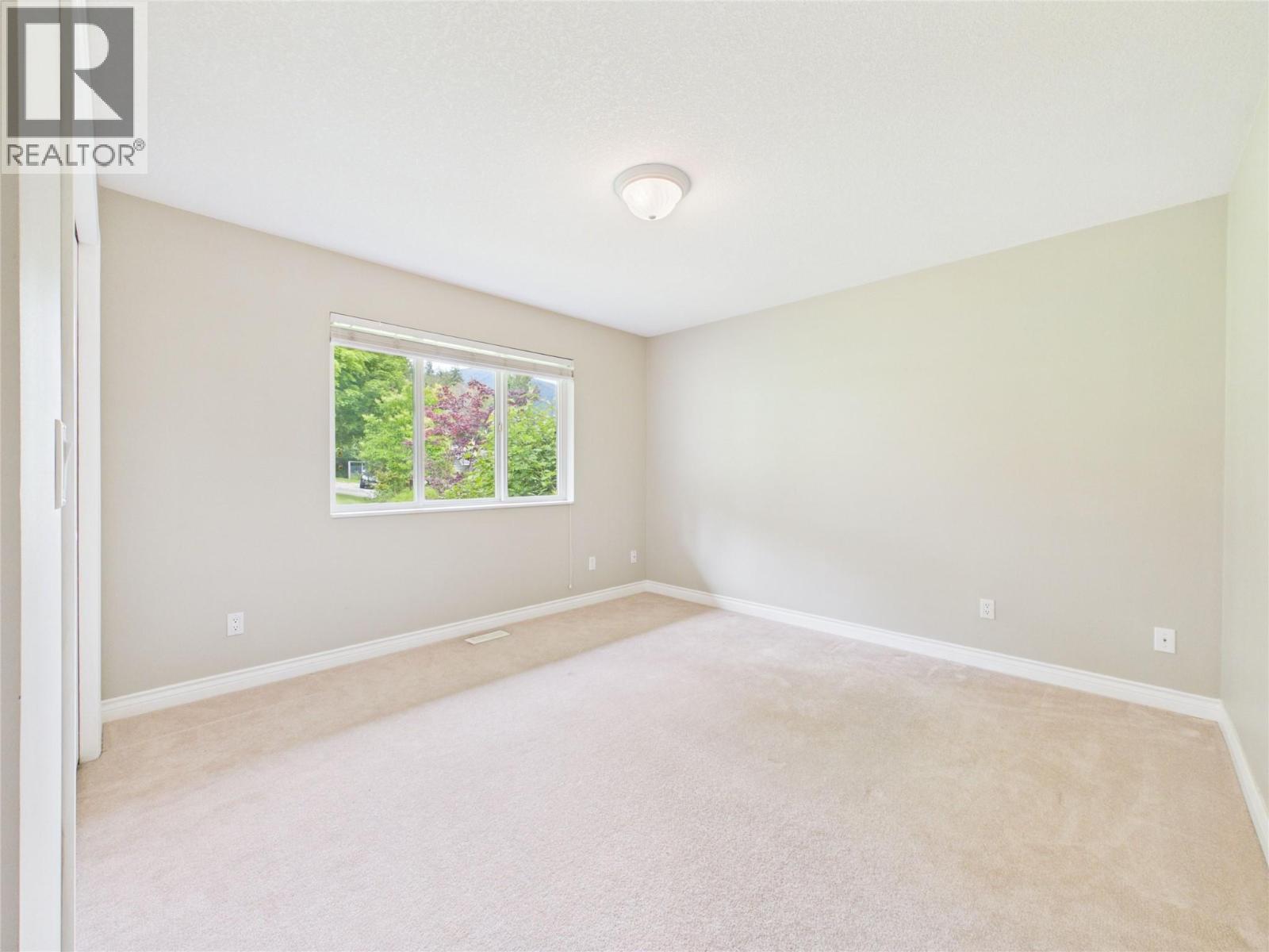 2194 3a Highway, Nelson, British Columbia  V1L 6K5 - Photo 29 - 10371813