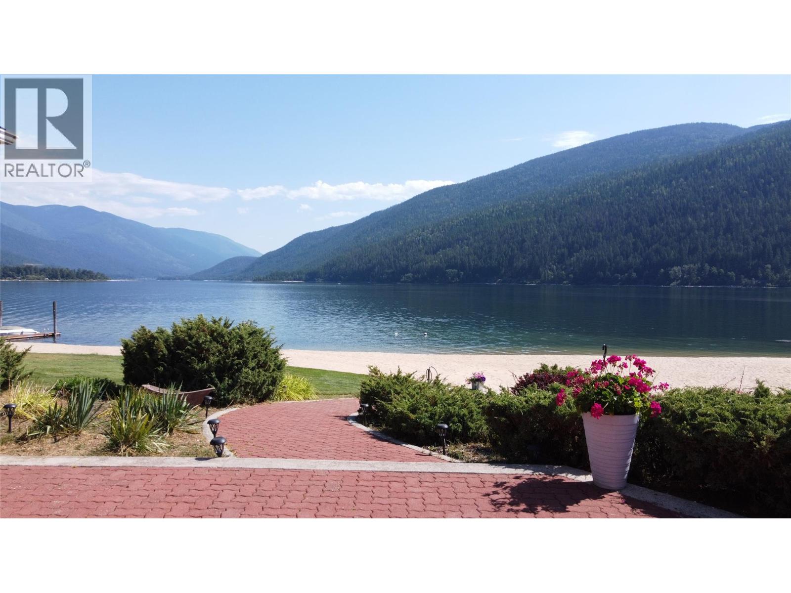 2194 3a Highway, Nelson, British Columbia  V1L 6K5 - Photo 2 - 10371813
