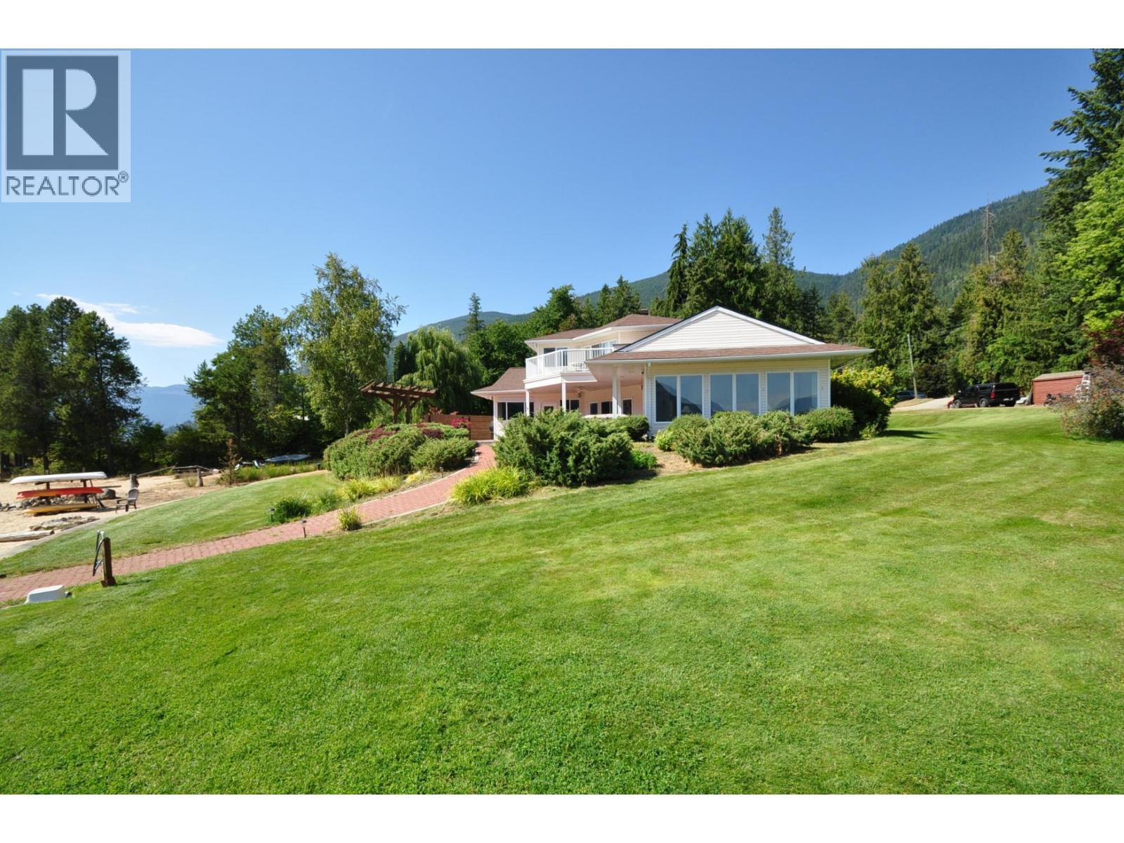 2194 3a Highway, Nelson, British Columbia  V1L 6K5 - Photo 11 - 10371813