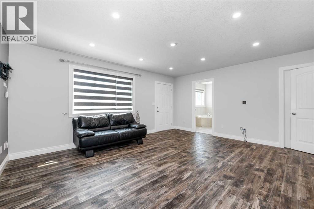 192 Cove Rise Rise, Chestermere, Alberta  T1X 1S7 - Photo 23 - A2333000
