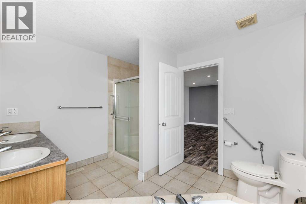 192 Cove Rise Rise, Chestermere, Alberta  T1X 1S7 - Photo 25 - A2333000