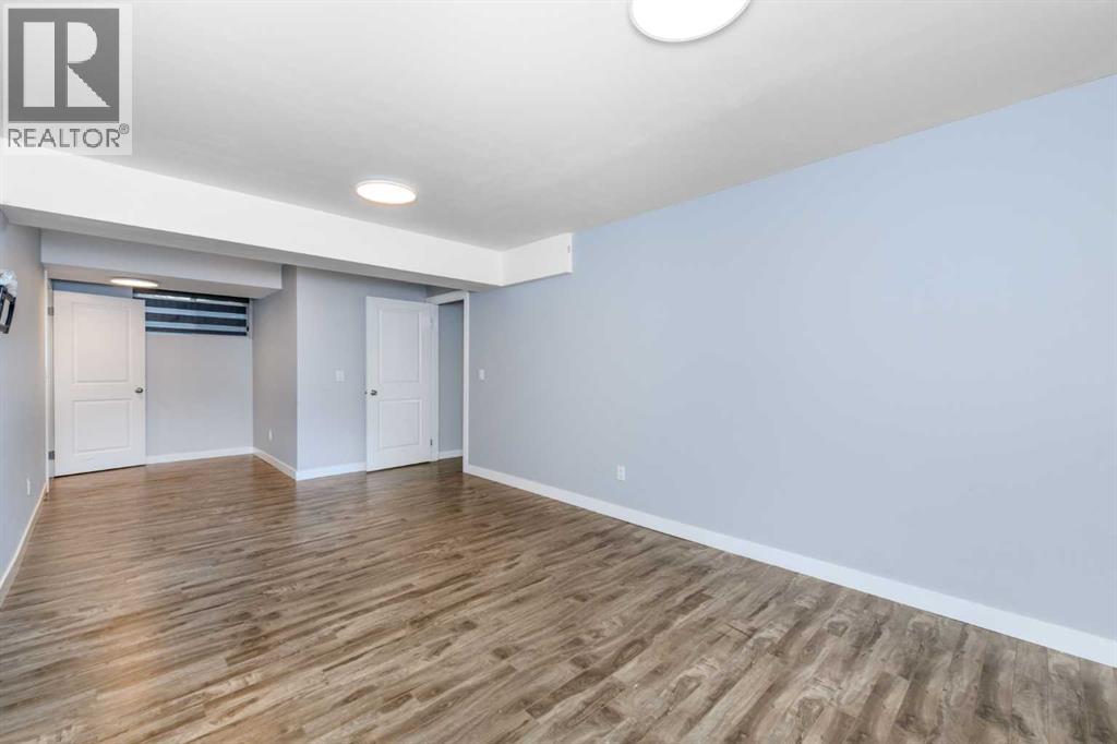192 Cove Rise Rise, Chestermere, Alberta  T1X 1S7 - Photo 37 - A2333000