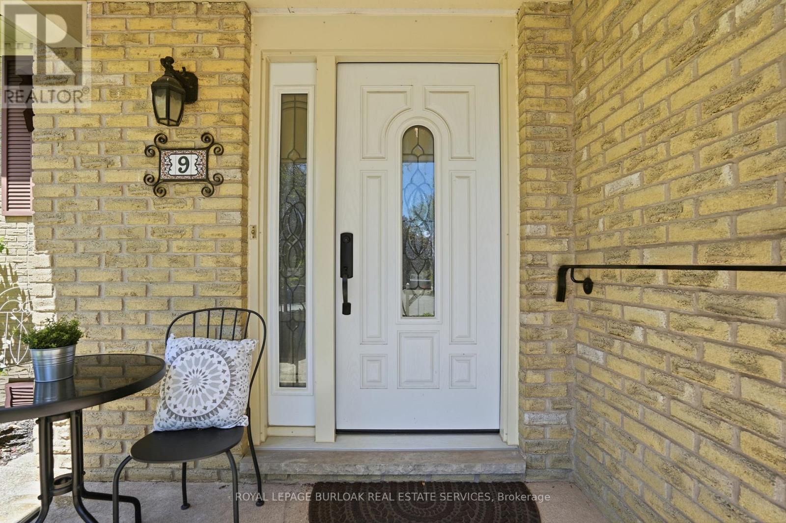 9 Magnolia Court, Pelham, Ontario  L3E 0H5 - Photo 9 - X13163336