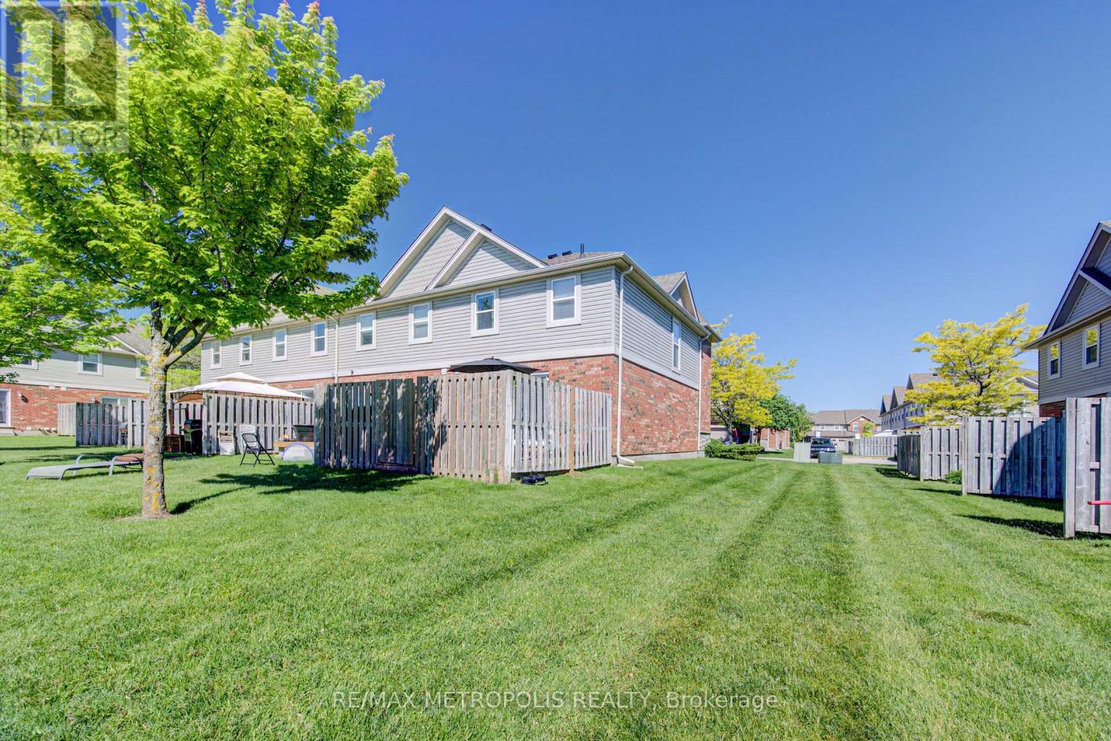 37 - 124 Gosling Gardens, Guelph, Ontario  N1G 5K6 - Photo 41 - X13640628