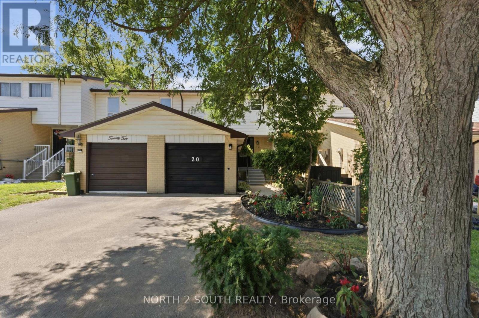 20 Gledhill Crescent, Hamilton, Ontario  L9C 6H4 - Photo 2 - X13639636