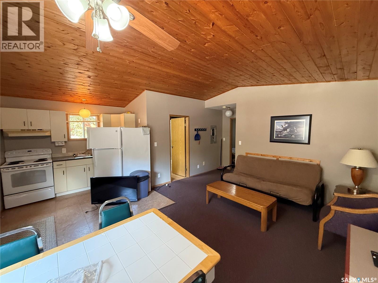 801 Lakeview Drive, Prince Albert National Park, Saskatchewan  S0J 2Y0 - Photo 19 - SK030104