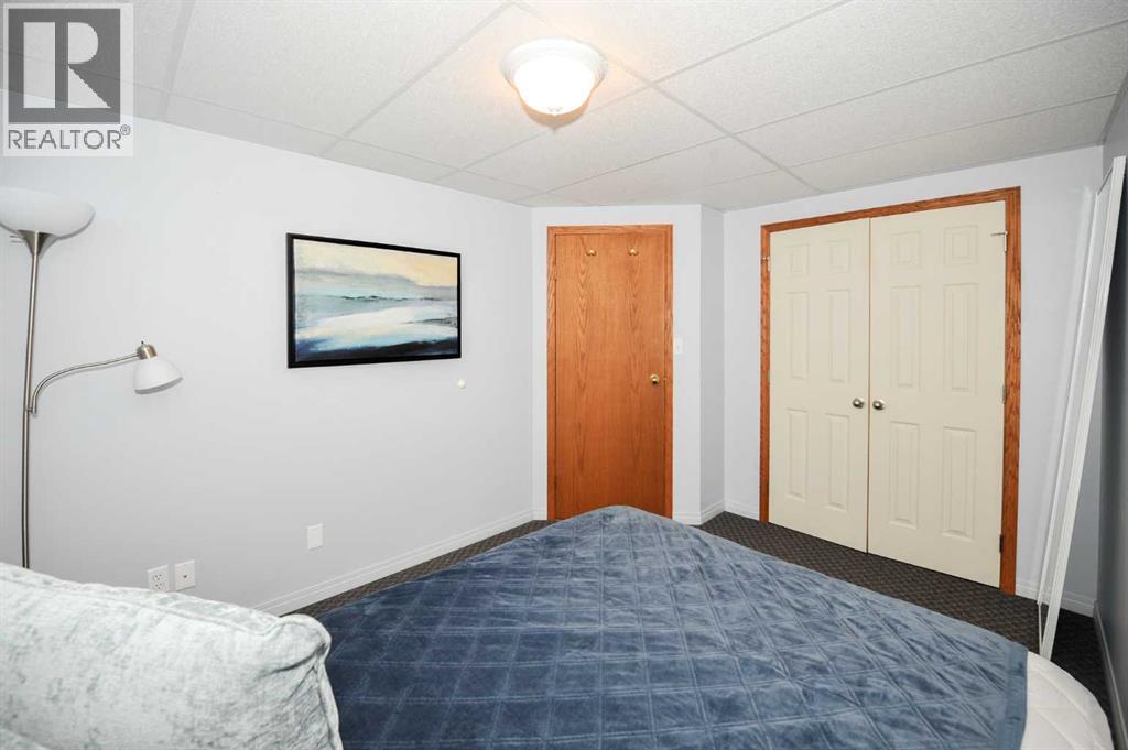 6219 54 Avenue, Camrose, Alberta  T4V 4H5 - Photo 25 - A2321093
