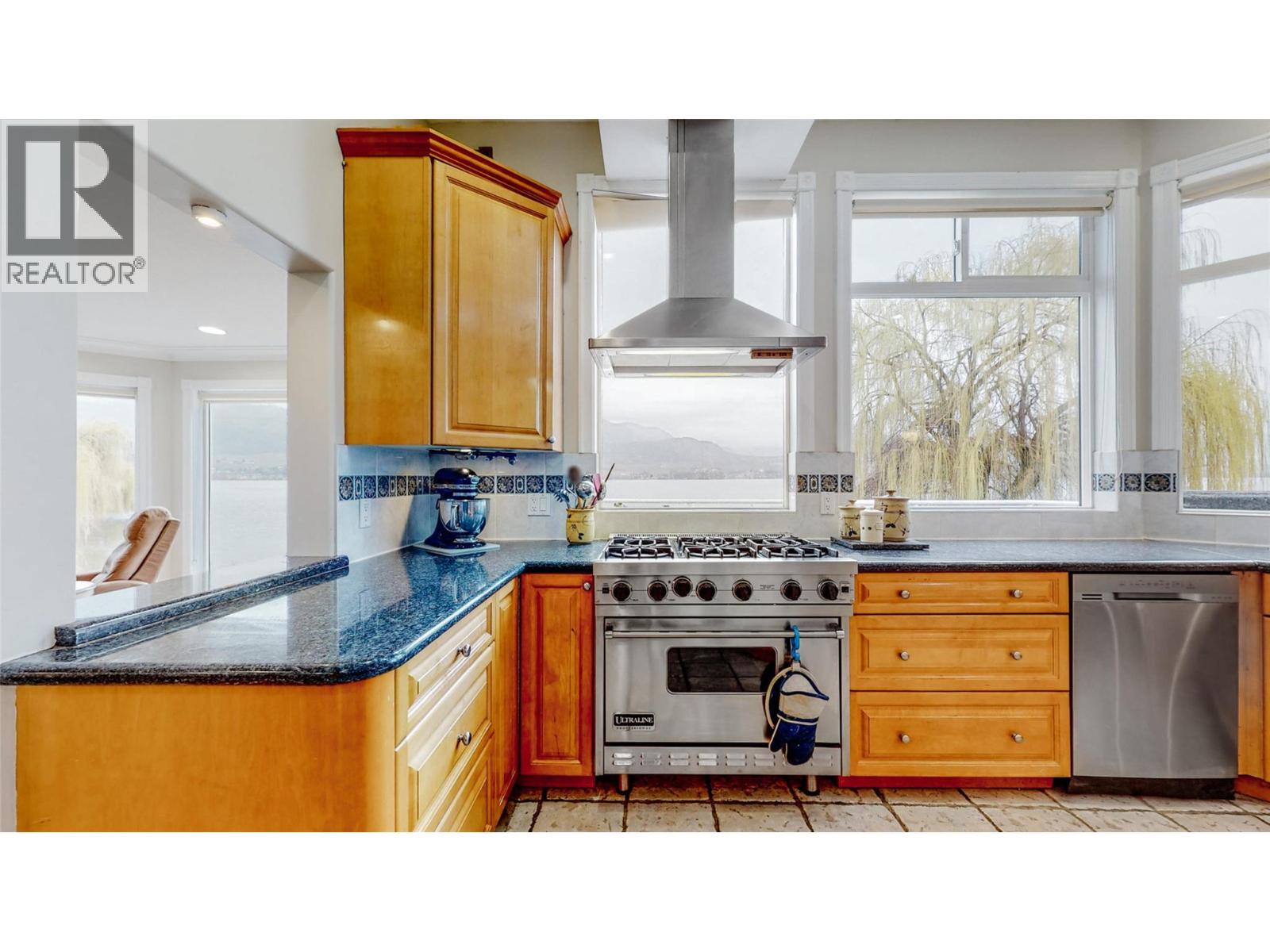8330 22ND Avenue Osoyoos Photo 12