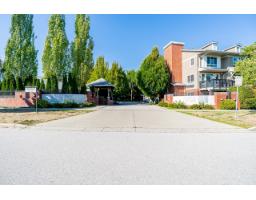 18 19505 68A AVENUE, Surrey, British Columbia