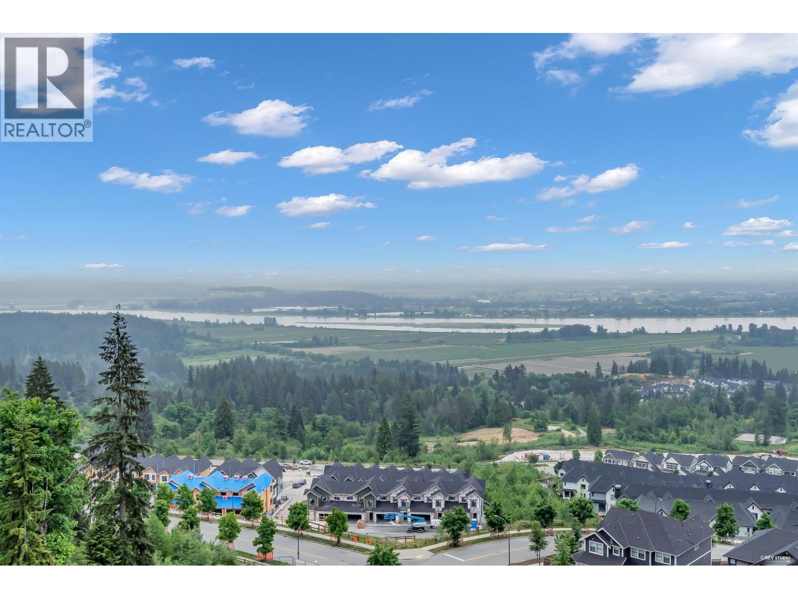 1469 Strawline Hill Street, Coquitlam, British Columbia  V3E 0L7 - Photo 6 - R3127821