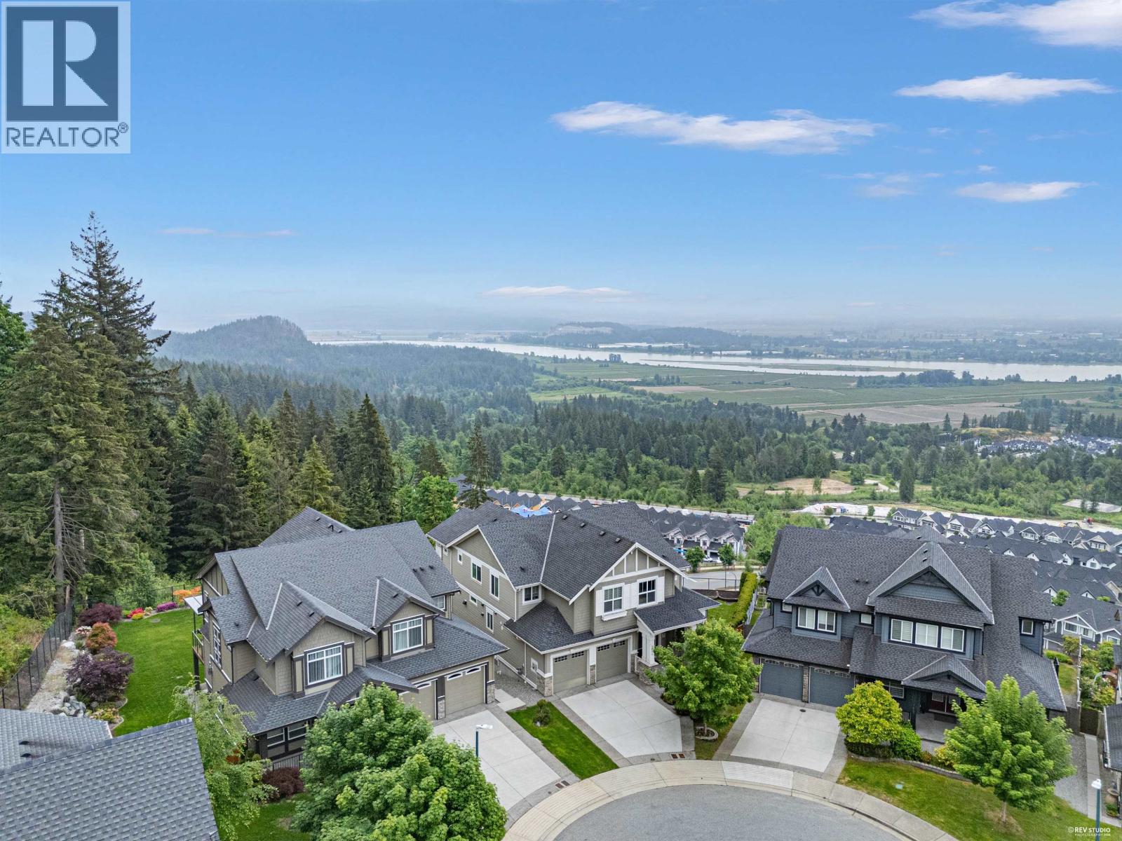 1469 Strawline Hill Street, Coquitlam, British Columbia  V3E 0L7 - Photo 5 - R3127821