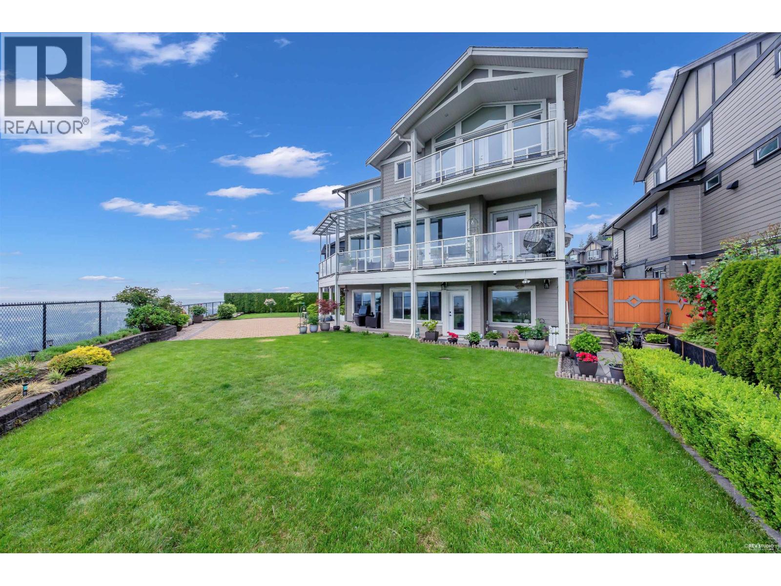 1469 Strawline Hill Street, Coquitlam, British Columbia  V3E 0L7 - Photo 8 - R3127821