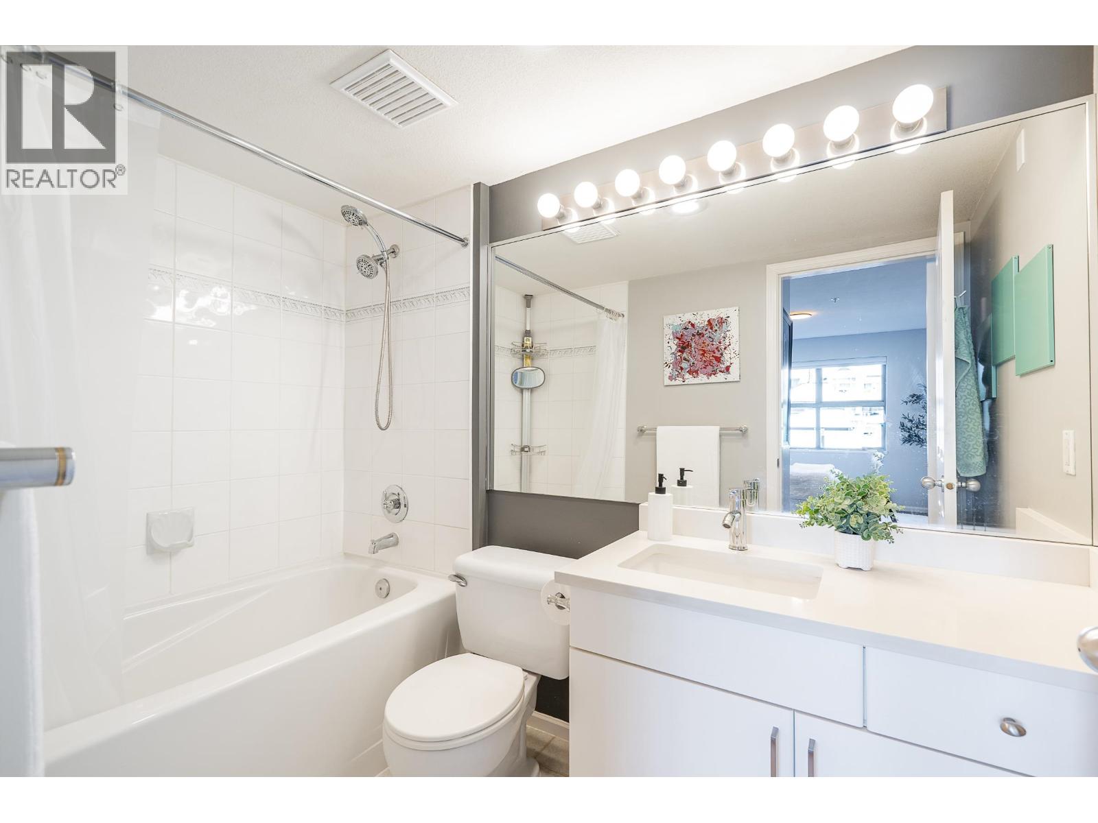 204 260 Newport Drive, Port Moody, British Columbia V3H 5C6 - Photo 15 - R3137121