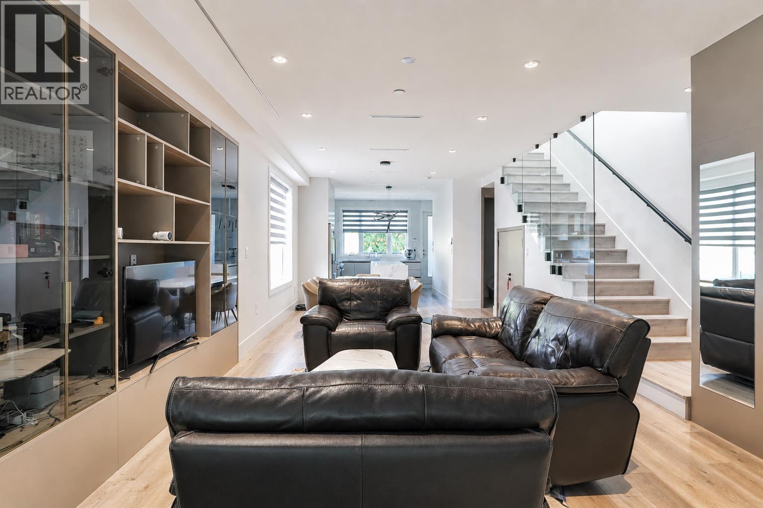 3586 W 42nd Avenue, Vancouver, British Columbia  V6N 3H6 - Photo 2 - R3152624
