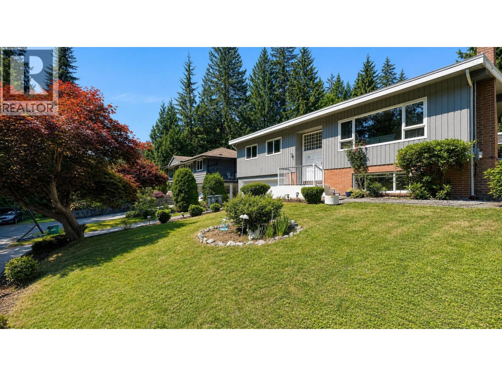 1398 Chamberlain Drive, North Vancouver, British Columbia  V7K 1P6 - Photo 34 - R3143072