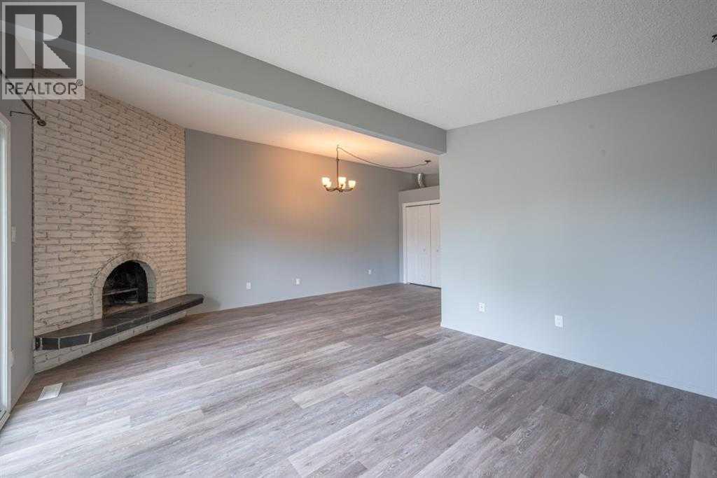 2431 & 2429 26 Street SW, Calgary, Alberta  T3E 2A6 - Photo 9 - A2326037
