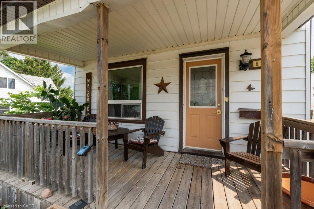 127 Bond Street, Ingersoll, Ontario  N5C 3A8 - Photo 5 - 40847695