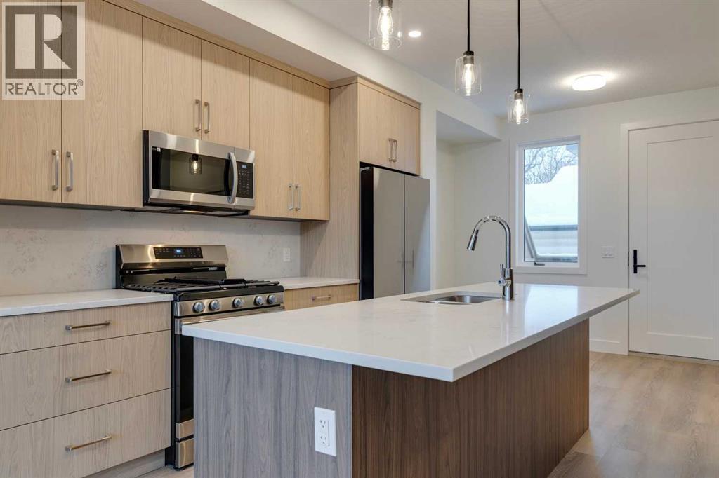 2122 7 Street NW, Calgary, Alberta  T2M 1K3 - Photo 10 - A2332655