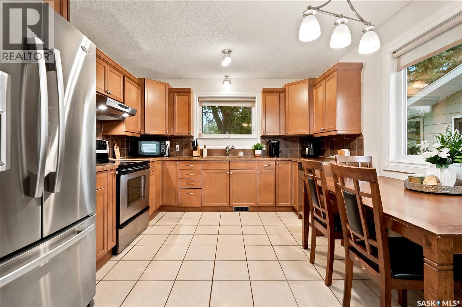1063 Dorothy Street, Regina, Saskatchewan  S4X 1E8 - Photo 8 - SK044493