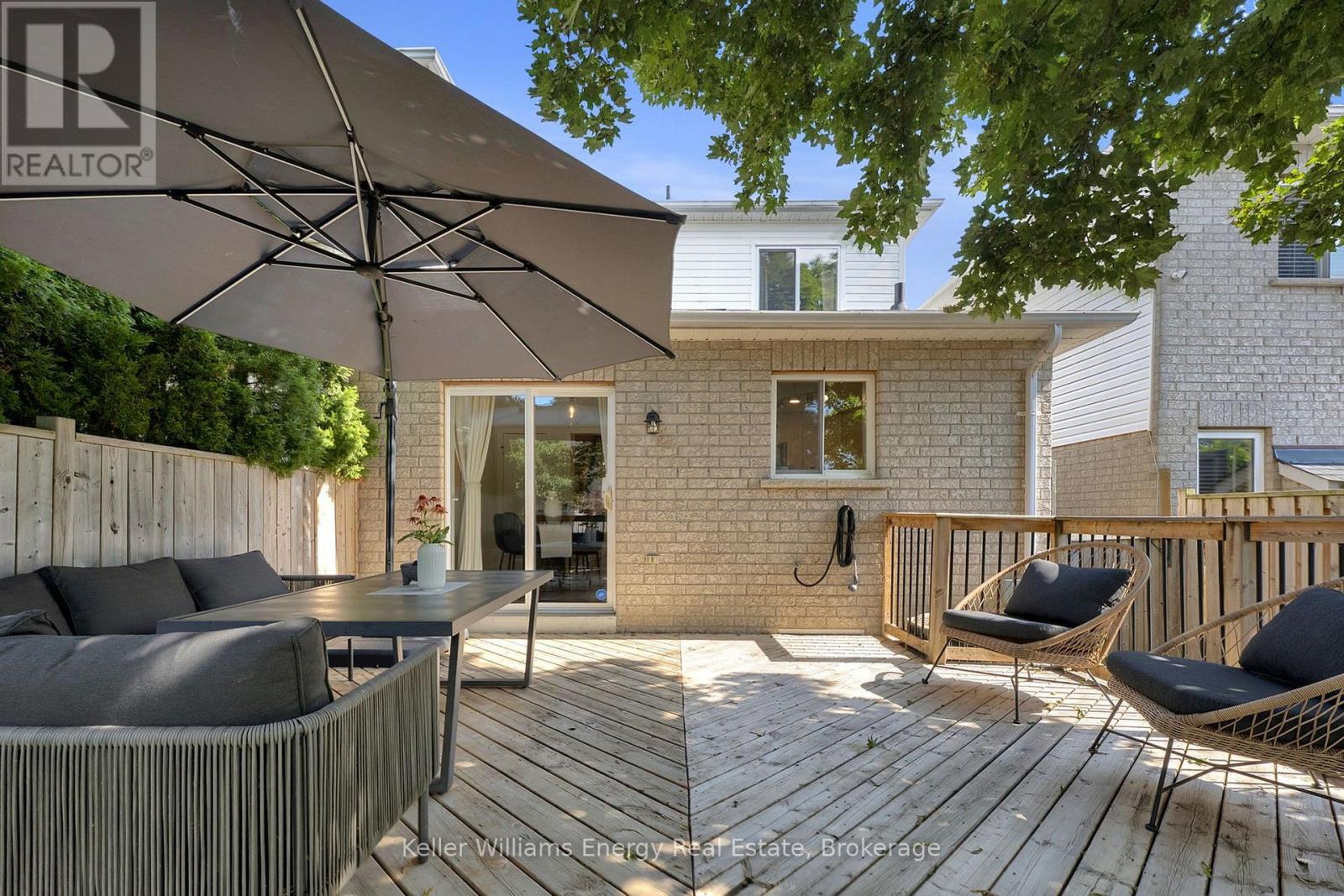 4 Primeau Avenue, Whitby, Ontario L1M 2B7 - Photo 40 - E13601714