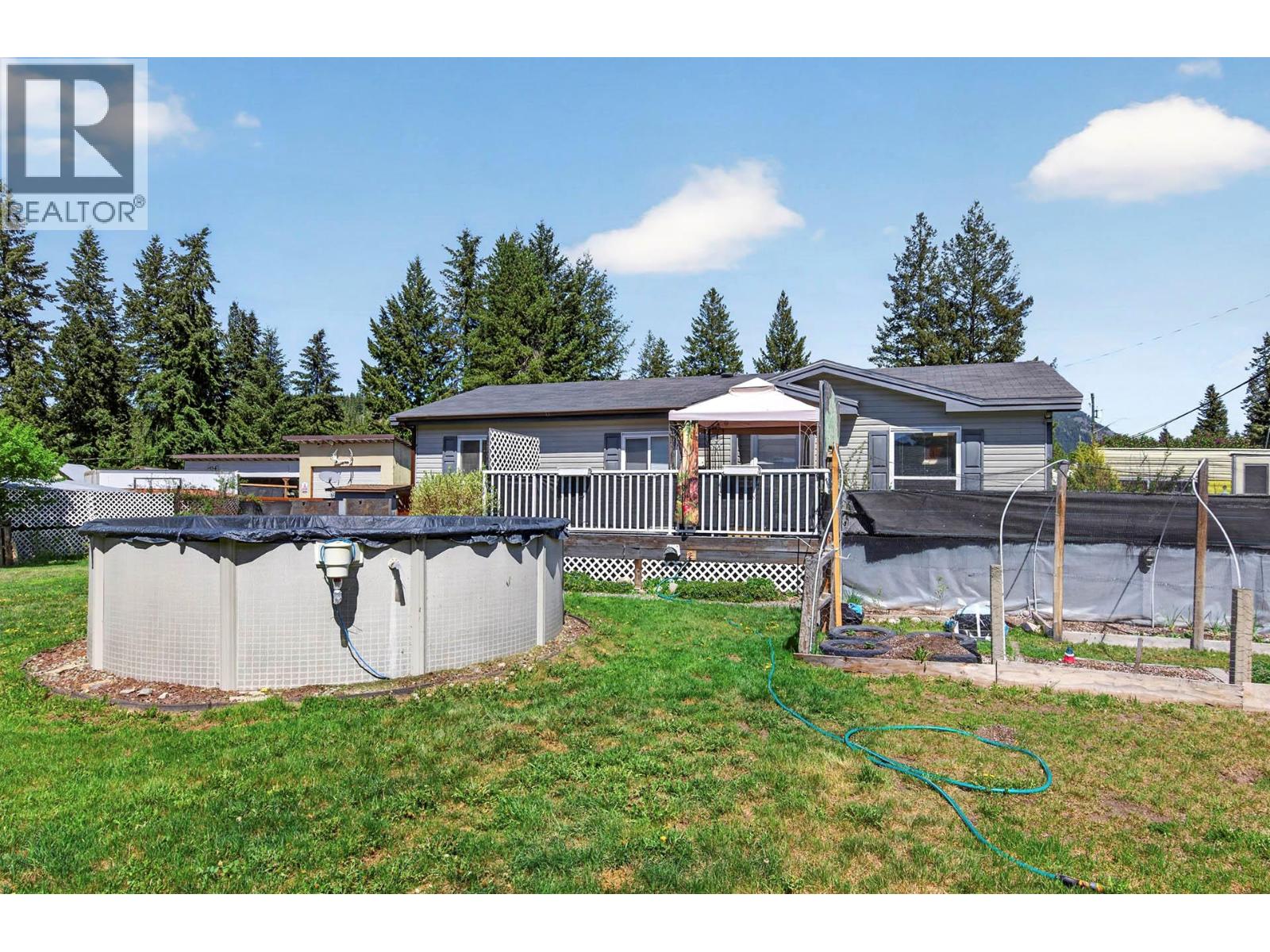 633 Barriere Lakes Road, Barriere, British Columbia  V0E 1E1 - Photo 30 - 10370640