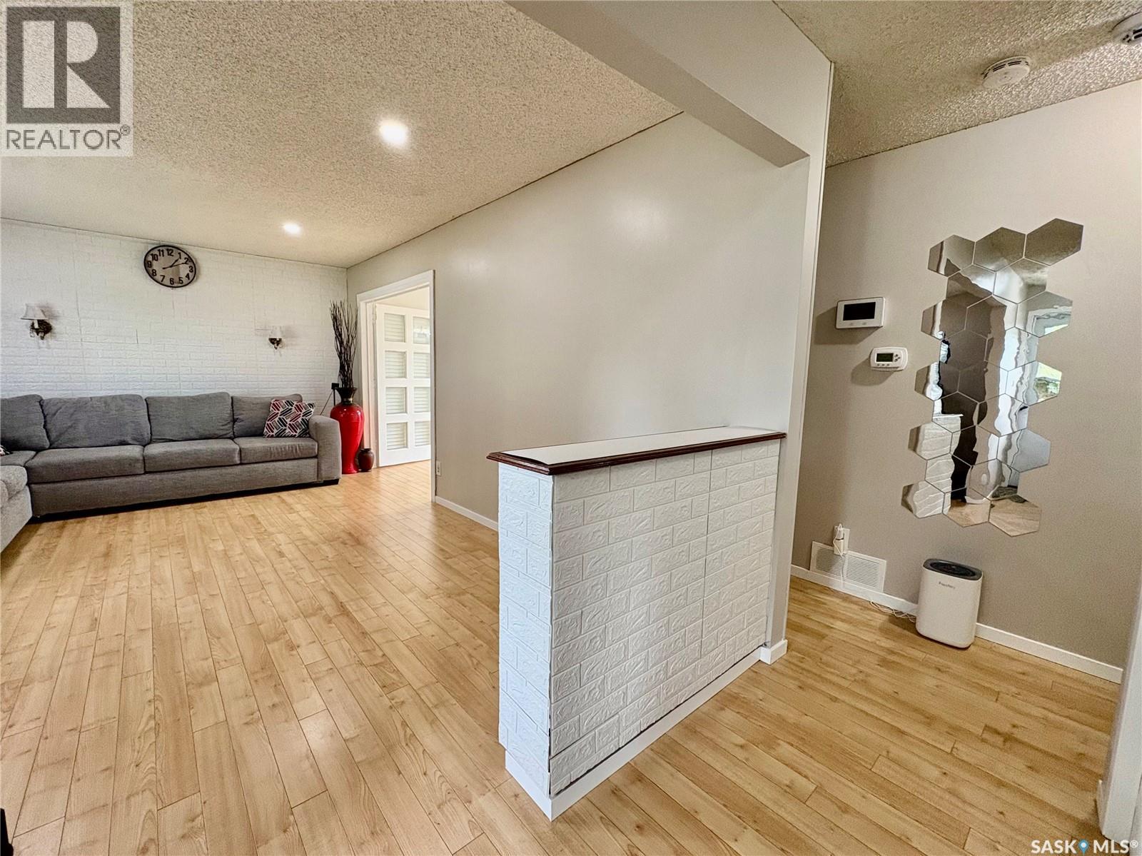 10 Mackie Crescent, Saskatoon, Saskatchewan  S7L 3V3 - Photo 10 - SK042364
