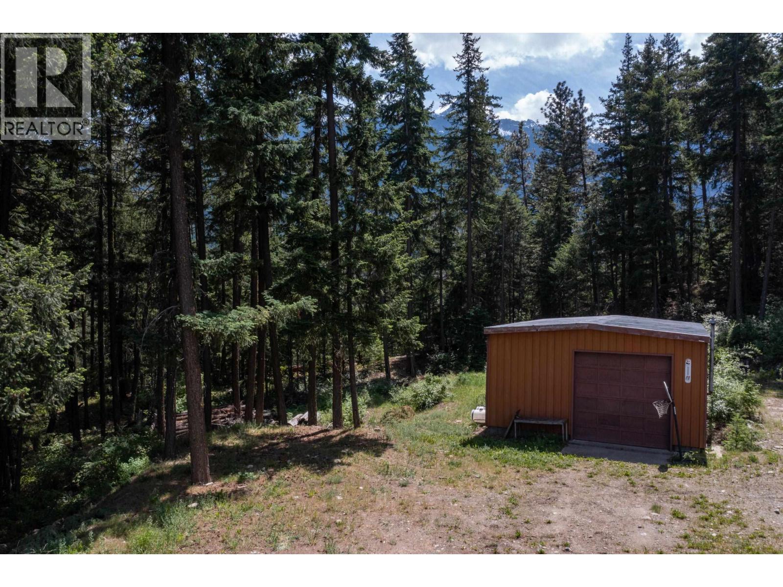 9840 Anderson Place, Pemberton, British Columbia V0N 1L0 - Photo 5 - R3122062