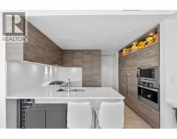 2805 7358 EDMONDS STREET, Burnaby, British Columbia