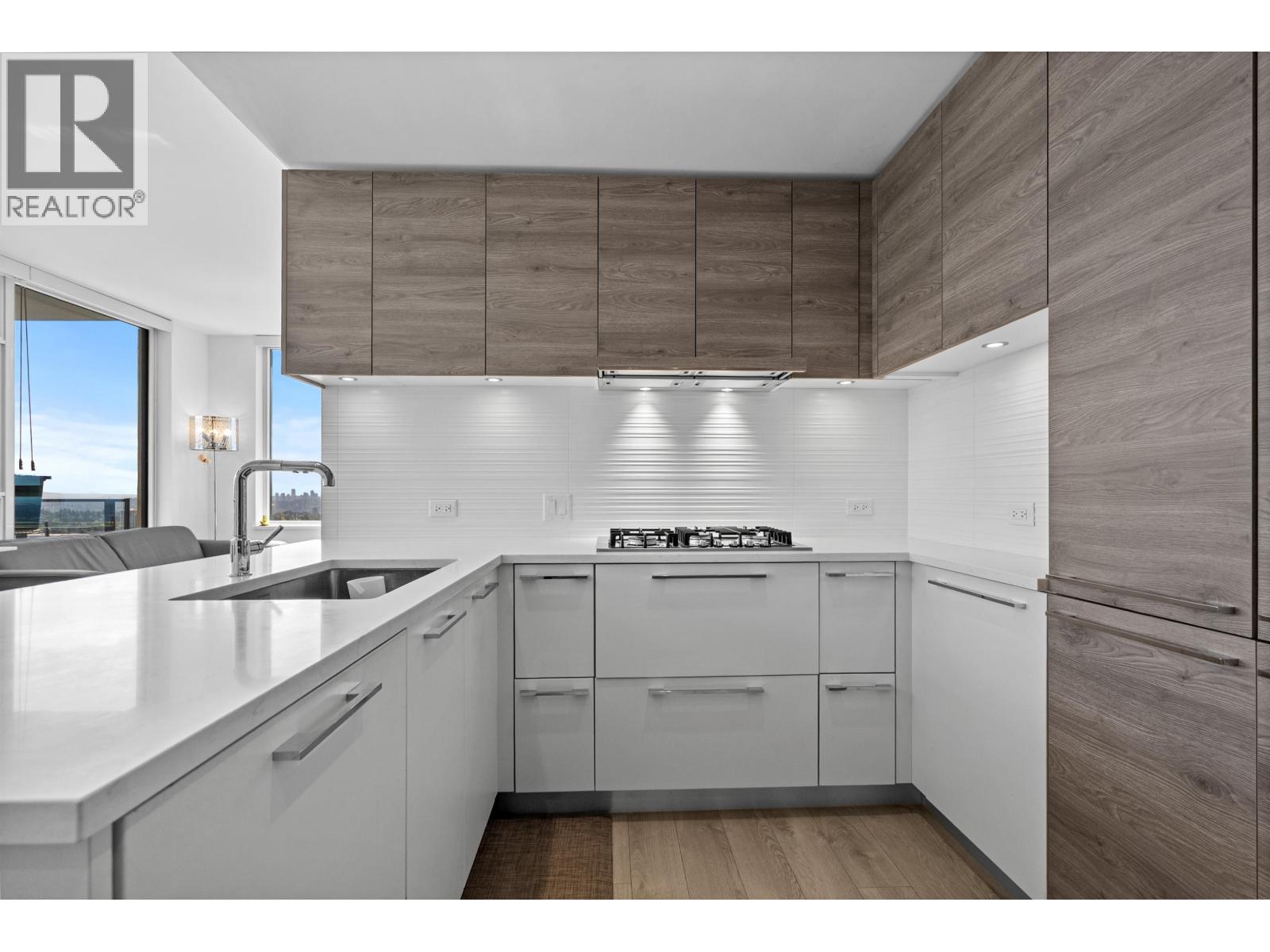 2805 7358 Edmonds Street, Burnaby, British Columbia V3N 0H1 - Photo 2 - R3152720
