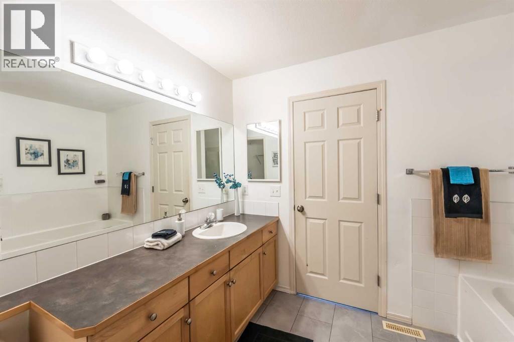 203 Coville Close NE, Calgary, Alberta  T3K 5V8 - Photo 26 - A2328968