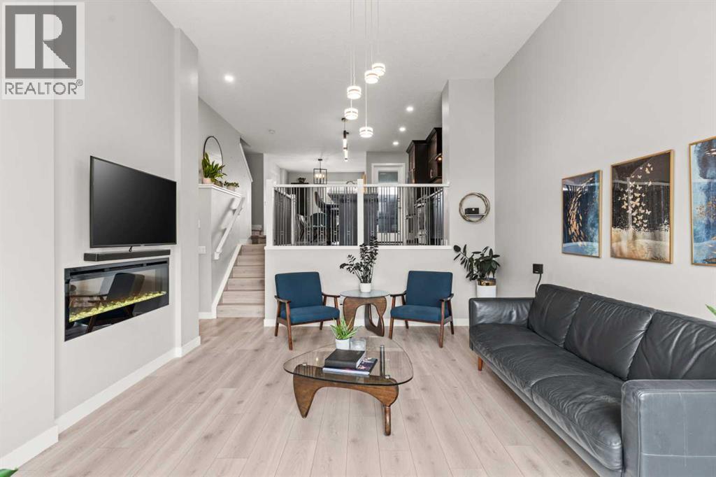 46 Corner Meadows Common NE, Calgary, Alberta  T3N 1K1 - Photo 3 - A2331122