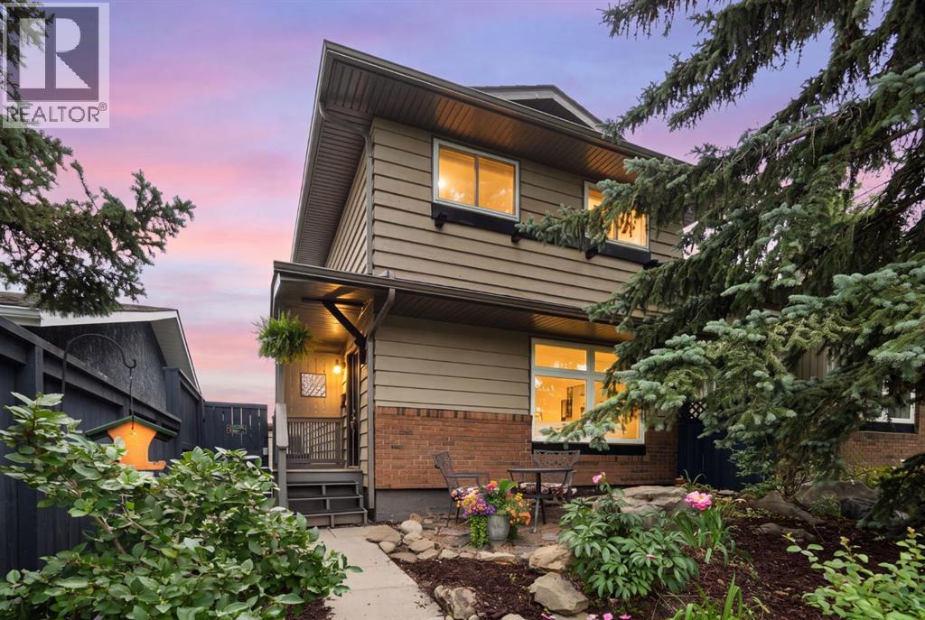 8424 Berkley Road NW, Calgary, Alberta