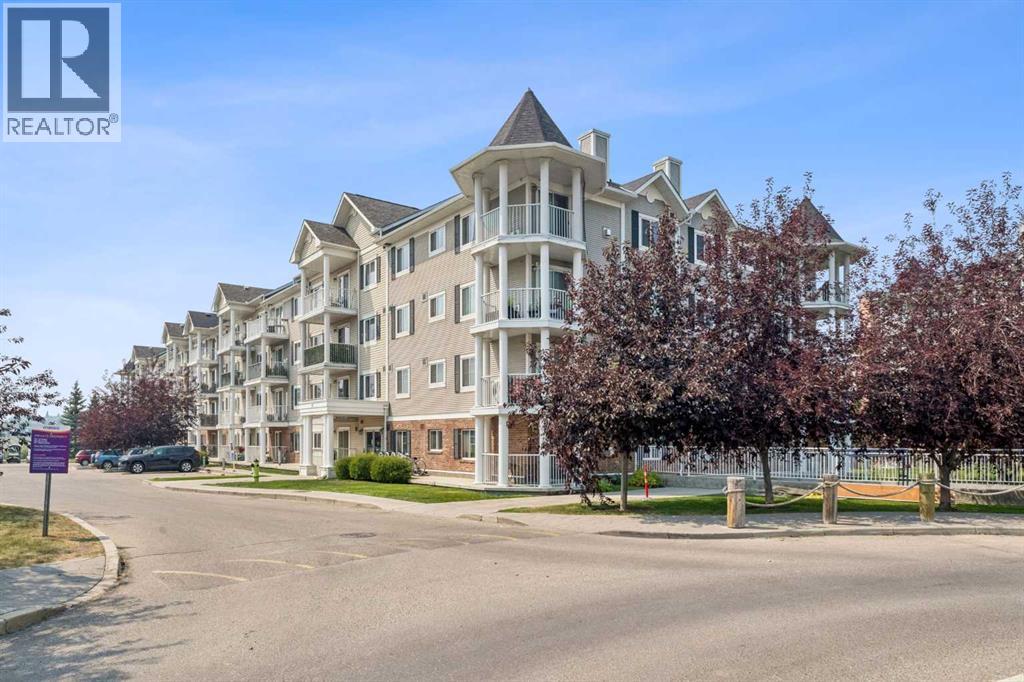 3407, 10 Country Village Park NE, Calgary, Alberta  T3K 0W5 - Photo 2 - A2333796