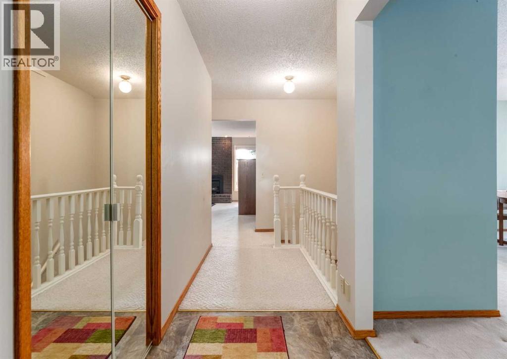 7919 Silver Springs Road NW, Calgary, Alberta  T3B 4K4 - Photo 15 - A2333967