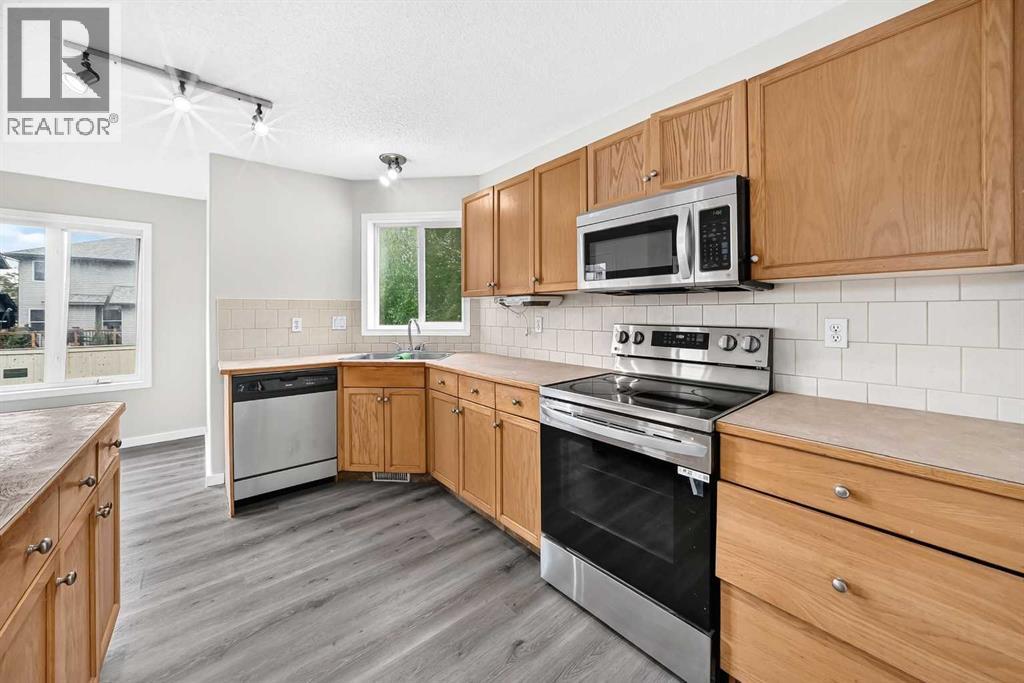 531 Stonegate Road NW, Airdrie, Alberta  T4B 2Z9 - Photo 10 - A2334891