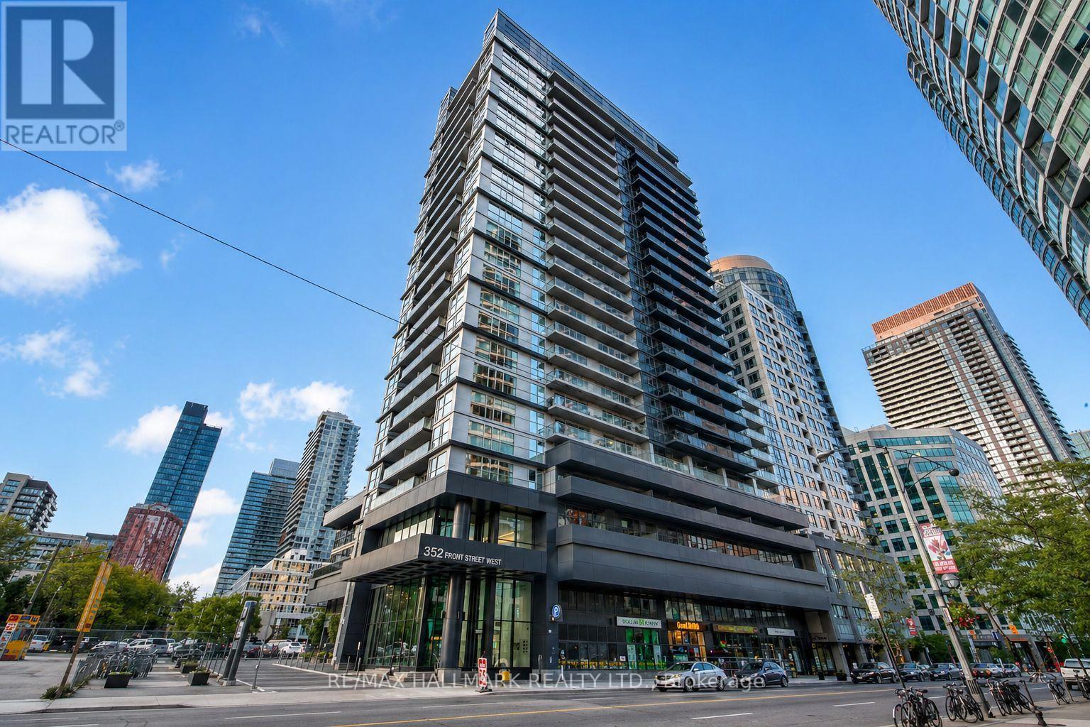 103 - 352 Front Street, Toronto, Ontario  M5V 0K3 - Photo 2 - C13640714