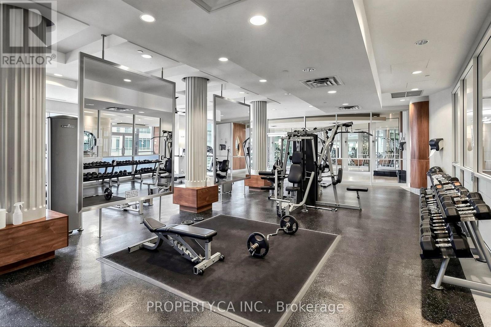 1812 - 763 Bay Street, Toronto, Ontario  M5G 2R3 - Photo 24 - C13640722
